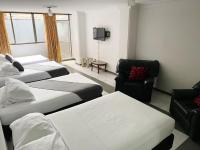 Deluxe Family Suite