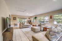 1 Mi to Robins AFB Family-Friendly Home! - Chambres d’hôtes Warner Robins