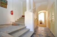 Appartamento con 3 Camere da Letto