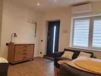 Urban Oasis Studios - B&B