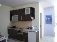 Apartment with Garden View