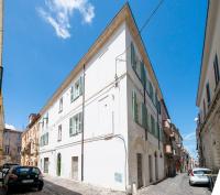 Home Tola Raffinato appartamento in centro - Chambres d’hôtes