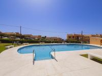 Cubo's El Faro Beach Apartment with Pool - B&B