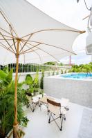Private Pool Villa Resort style, Heart in bkk ,metro,cabaret show,RCA, jodd fair,chatuchak - B&B