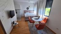 Lijepo pozicioniran stan, atrakcije blizu - B&B Podgorica