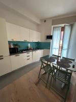 Bon Bon il Morelli in pieno centro no ztl - B&B Asti