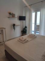Studio mit Balkon