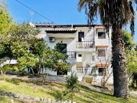 Forest Paradise - Bed and Breakfast Kryopigí