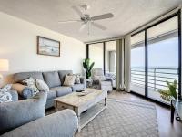 Totally Renovated Luxury Ebb Tide Condo ~ Beachfront with Pool Views Ebb Tide 406 - B&B