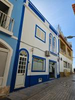 Casinha das Portas do Mar - B&B