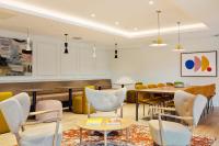 The Oslo One by Dublin At Home - B&B Galloping Green