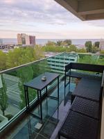 Apartament 3 camere Mamaia zona butoaie - Bed and Breakfast Mamaia