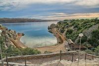 Apartman M&A&M Karlobag 2 minute away from beach - B&B