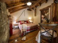 Doppel- oder Zweibettzimmer