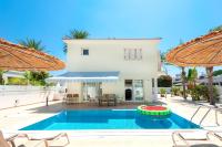 Villa Anemona - 100m from Pernera Beach - B&B