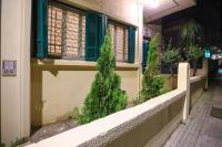 Charm Vintage Achrafieh Apt with Garden Pizza Oven BBQ Hottub - B&B Beirut