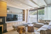 Luderna - Tríplex Deth Tiller - B&B Baguerge