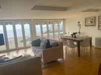 DUPLEX en CALLE SA PUBIATINA CON WIFI Y PARKING PROPIO - Chambres d’hôtes Platja d'Aro