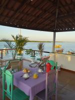 Pousada Tycoz Flor do mar - B&B