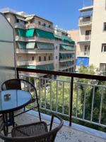 Acropolis Sidewalk view - Bed and Breakfast Athene