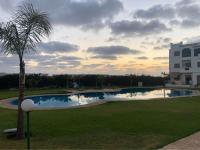 APPARTEMENT DE REVE POUR VOS ENFANTs - Bed and Breakfast El Mansouria