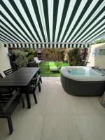 Relaxing Garden Los Cristianos con Jacuzzi y Barbacoa - Ferienwohnung Arona