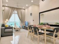 Three-Bedroom Apartment - High Floor