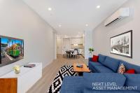 Modern Apartment on Courtney-02594 - B&B