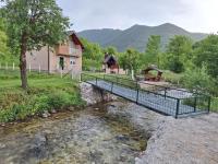Kuća-Villa pored rijeke i jezera Čelebići Konjic - Chambres d’hôtes