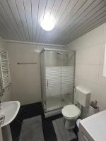 D Apartment-cozy apartment near to BusStation&CityCenter - Chambres d'hôtes Skopje