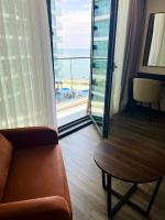 Sea View Haven at Batumi View - B&B Batumi