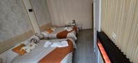 Vierbettzimmer mit eigenem Bad