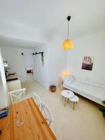 Walk The View Apartment with yard in Chora - Ferienwohnung
