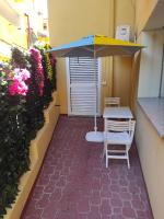 MONOLOCALE WENGE' - B&B Siniscola