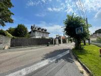 Grande Villa avec piscine à une heure de Paris - B&B
