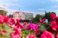 Golden Hour Apartments- Plac Słowiański 36 - Chambres d’hôtes Świnoujście