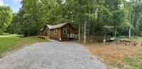 Carlton Cabin at Lake of Egypt 500 Sq Ft - Chambres d’hôtes Goreville