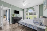 Golf Course Escape Near the Beach - B&B