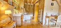Deluxe Double Room with Bath