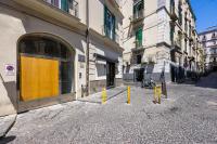 Bisicool boutique apartment by NapoliApartments - B&B
