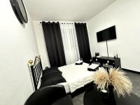 Studio CHESS - B&B