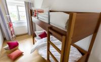 Two-Bedroom Apartment 32RB7