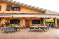 Villa Aureliana with pool near San Peter - B&B Rome