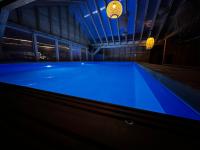 Domki Złote Piaski Kryty Basen Sauna Jacuzzi - Ferienwohnung Jastrzębia Góra