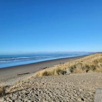 Barefoot Beach House Pegasus NZ - B&B Waikuku