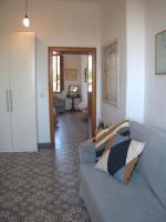 Appartamento via Grandi - Free Gated Parking - 5 minutes from Center - Chambres d'hôtes Lucques