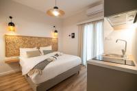 Studio (2 Adults)