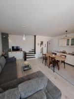 Single Room, Shared bathroom- Rooms GEA - B&B Prizren