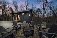 Dreamy Cabin Near Gatlinburg Hot Tub Fire Pit Secluded and Cozy! - B&B Sevierville