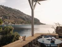 Deluxe Double Room with Balcony and Sea View